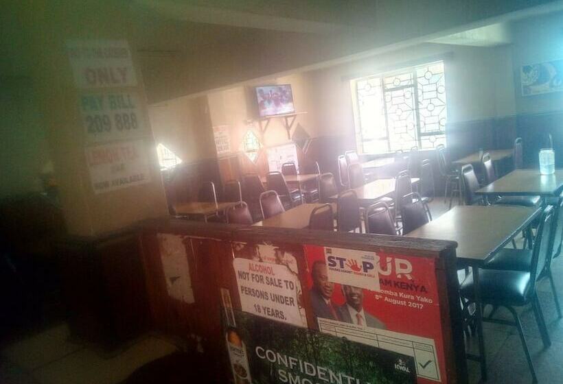 تختخواب و صبحانه Nyeri Star Rest And Lodge