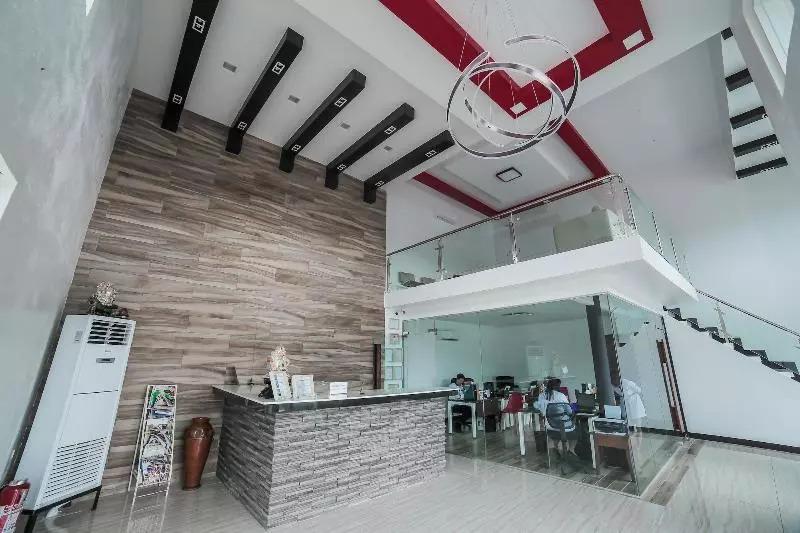 Hotelli Bataan White Corals Beach Resort