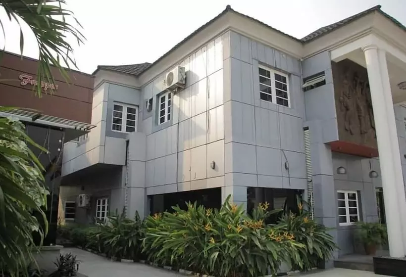 هتل Georgetown Residence