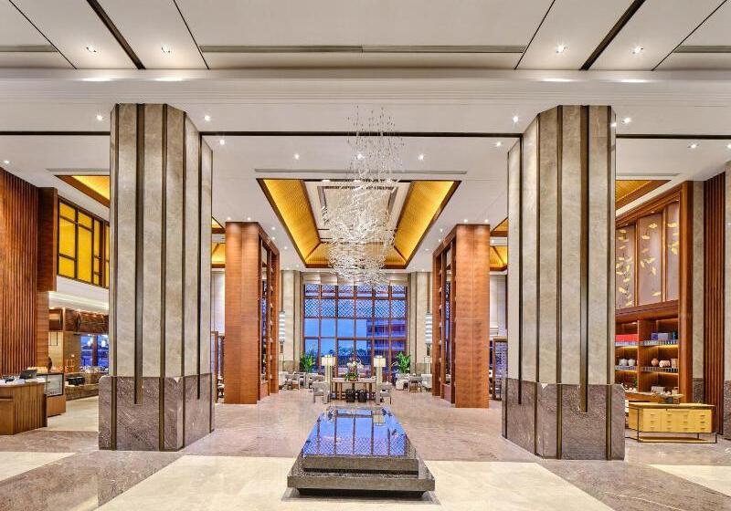 호텔 Hualuxe Suzhou Bay Hot Spring Resort, An Ihg