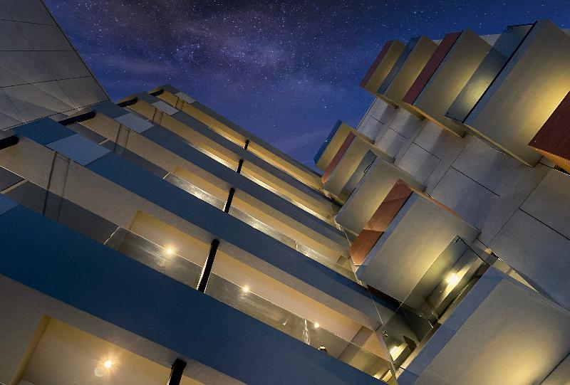 Hyperion City Hotel & Spa