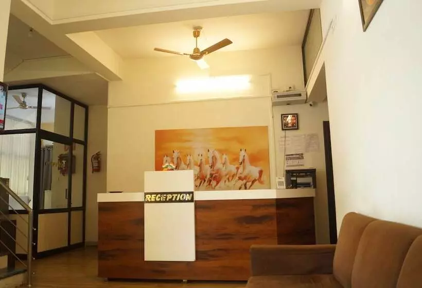 هتل Sunrise Inn