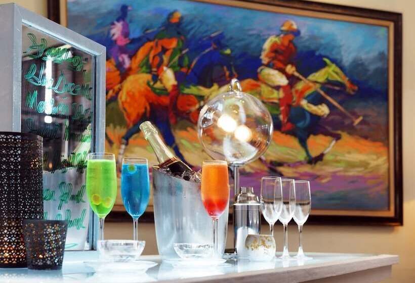 هتل The Prestige Villa Kano