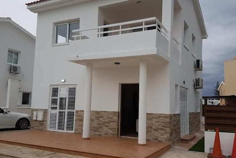 هتل The Prestige Villa Kano