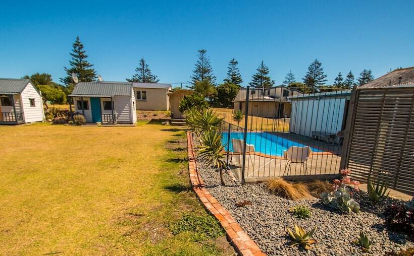 酒店 Whanganui Seaside Holiday Park