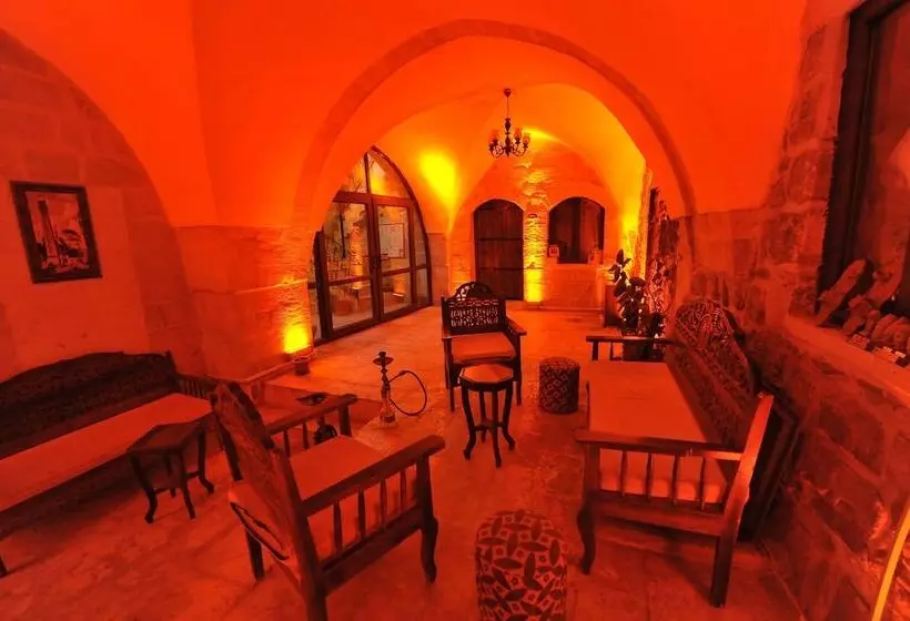 Kadim Otel