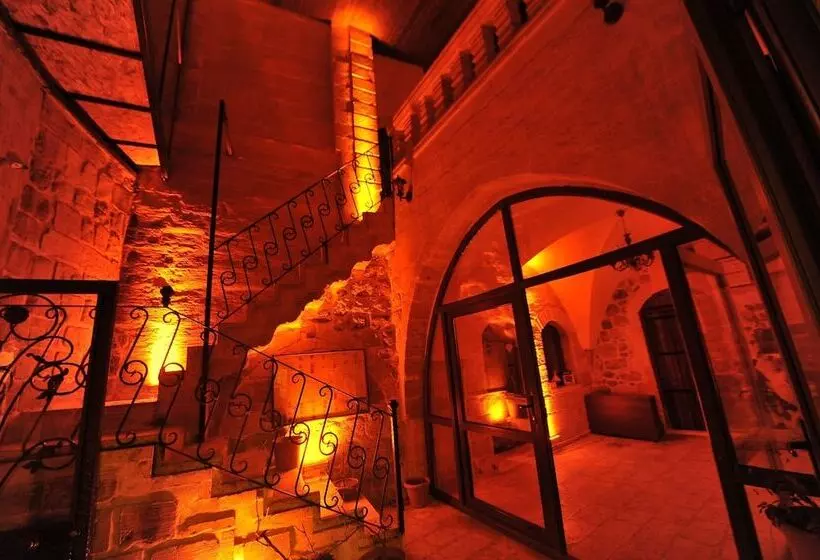 Kadim Otel