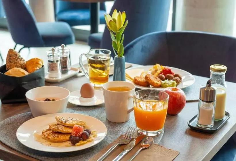 Leonardo Hotel Augsburg