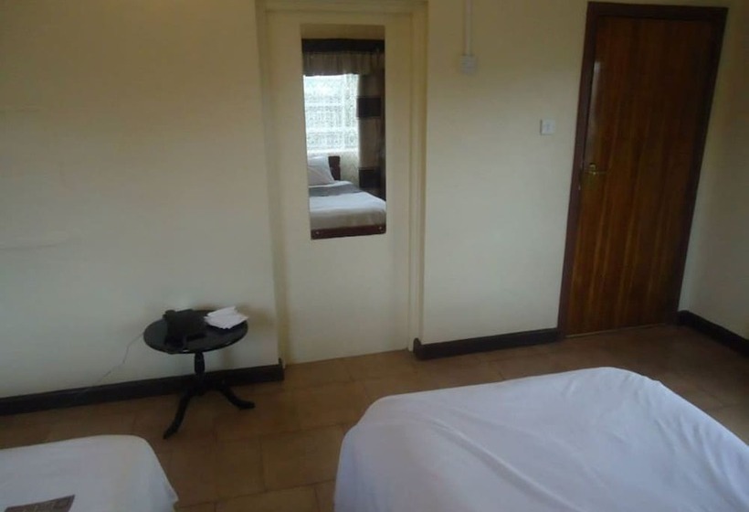 بنسيون Meg's Guest House