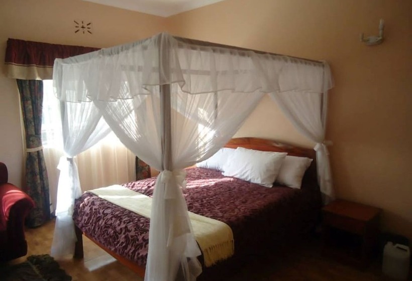 بنسيون Meg's Guest House