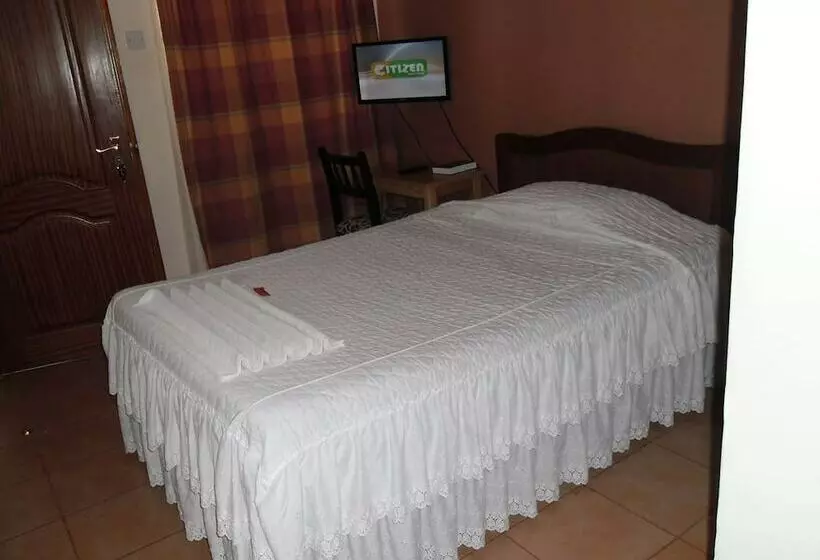 پانسیون Meg's Guest House