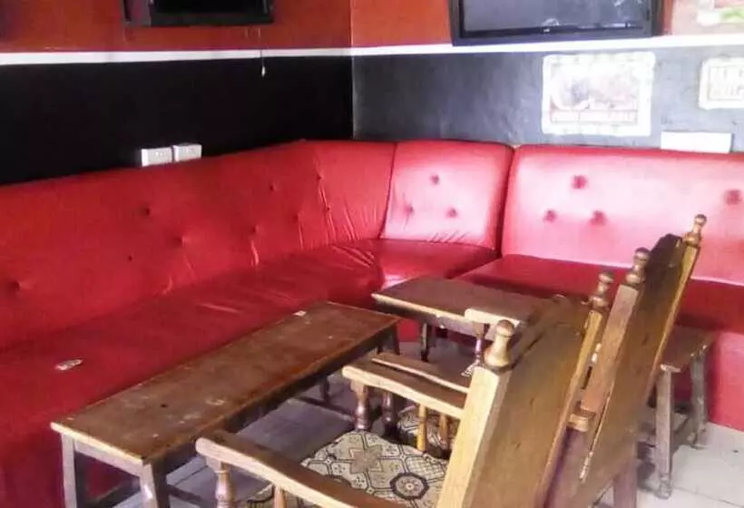 پانسیون Sailors