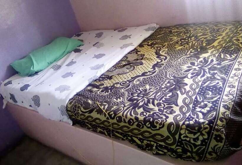 پانسیون Sailors