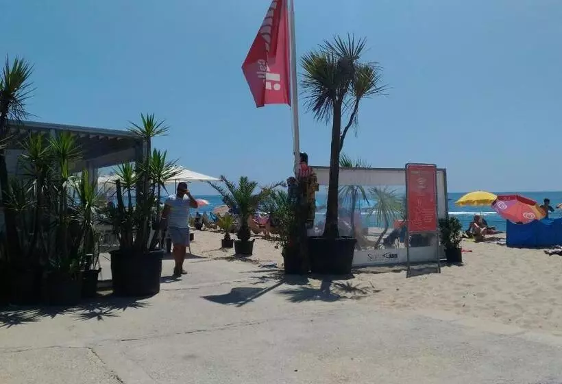 Majatalo Why Not Guest House Espinho