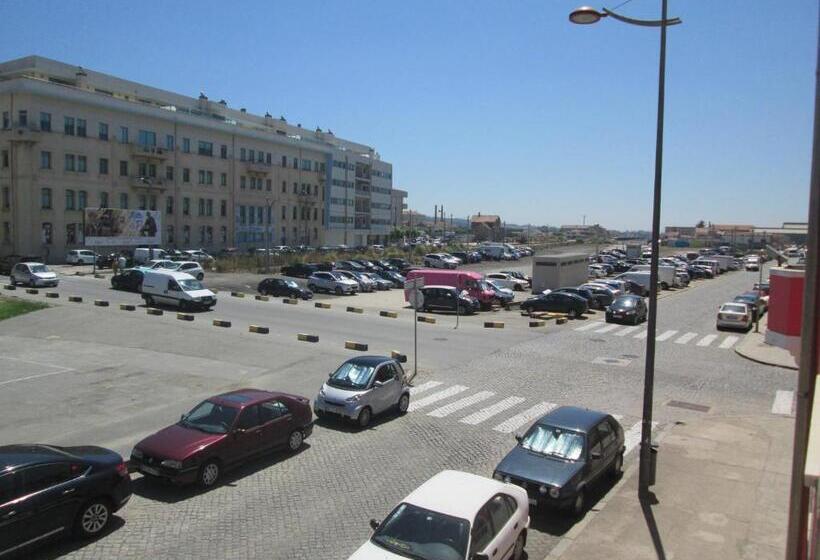 Пансион Why Not Guest House Espinho