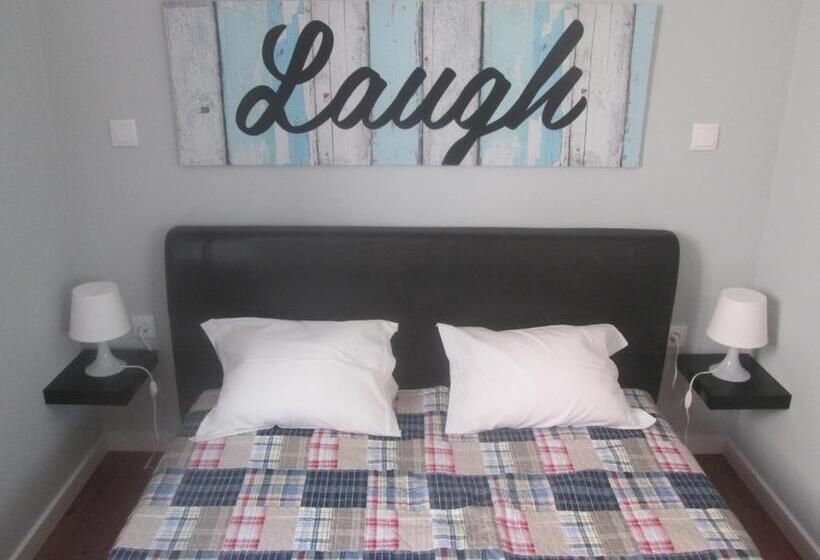 Пансион Why Not Guest House Espinho