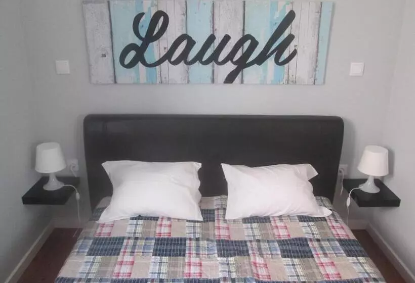 Majatalo Why Not Guest House Espinho