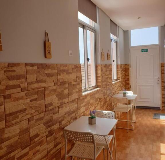 Пансион Why Not Guest House Espinho