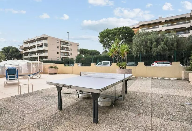 P&v Residence Saint Laurent Du Var