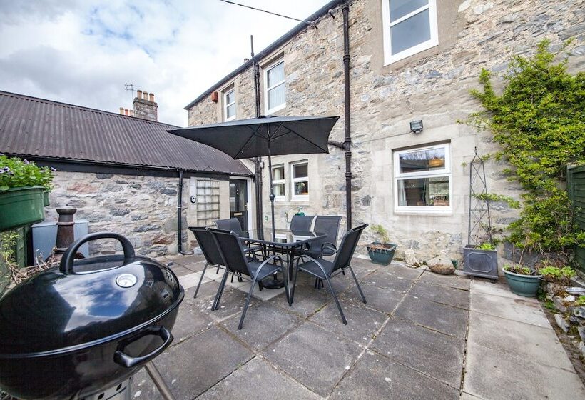 Szálló Immaculate 3 Bedroom House In Blair Atholl