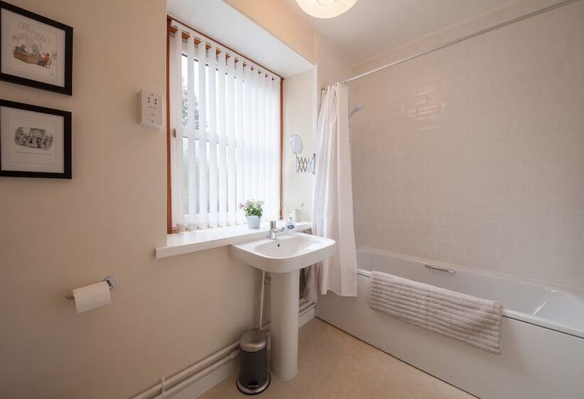 Szálló Immaculate 3 Bedroom House In Blair Atholl