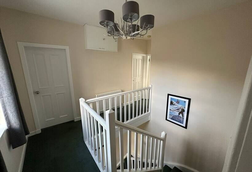 Szálló Immaculate 3 Bedroom House In Blair Atholl