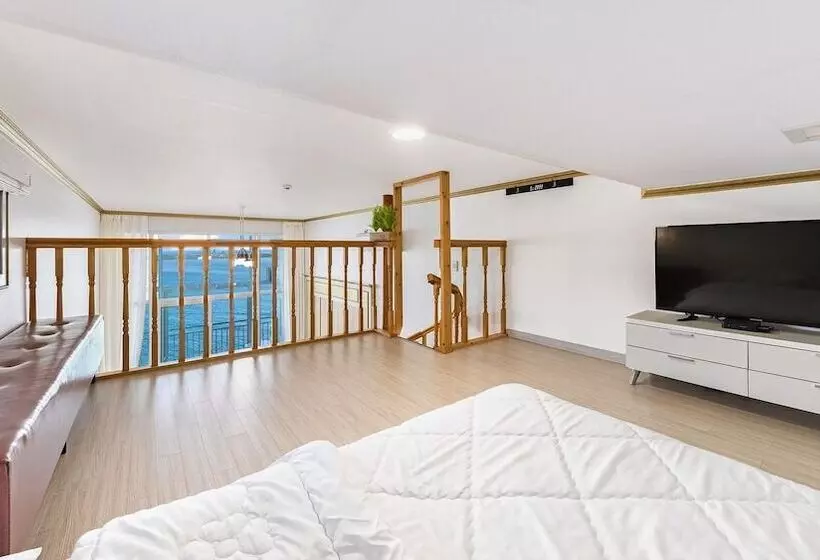 Yeosu Nukim Pension