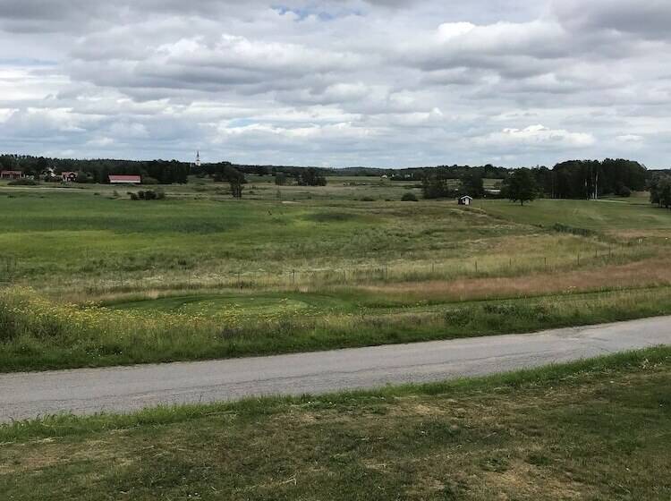 Finspångs Golfklubbs Stugby