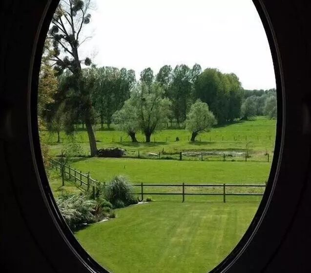 Hotelli Les Buis De Boscherville