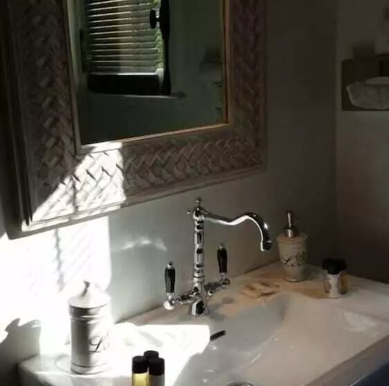 Hotelli Les Buis De Boscherville