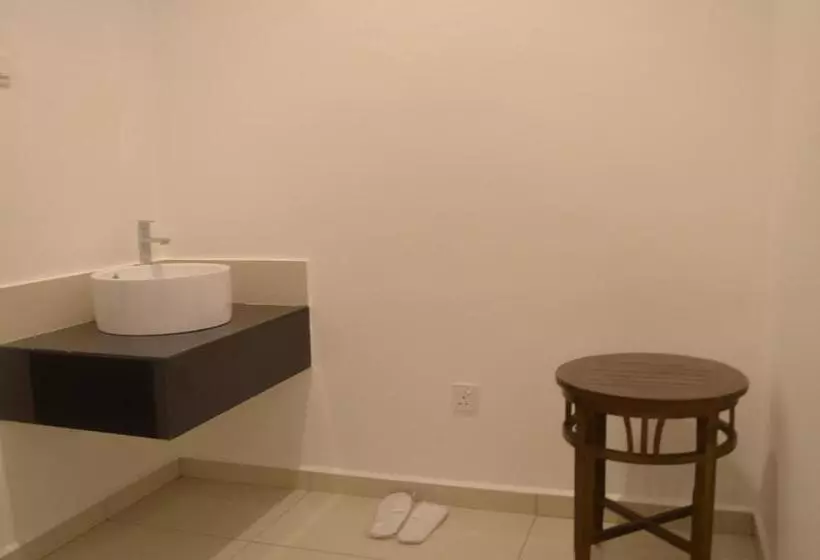 Hotelli Lsh Rest House