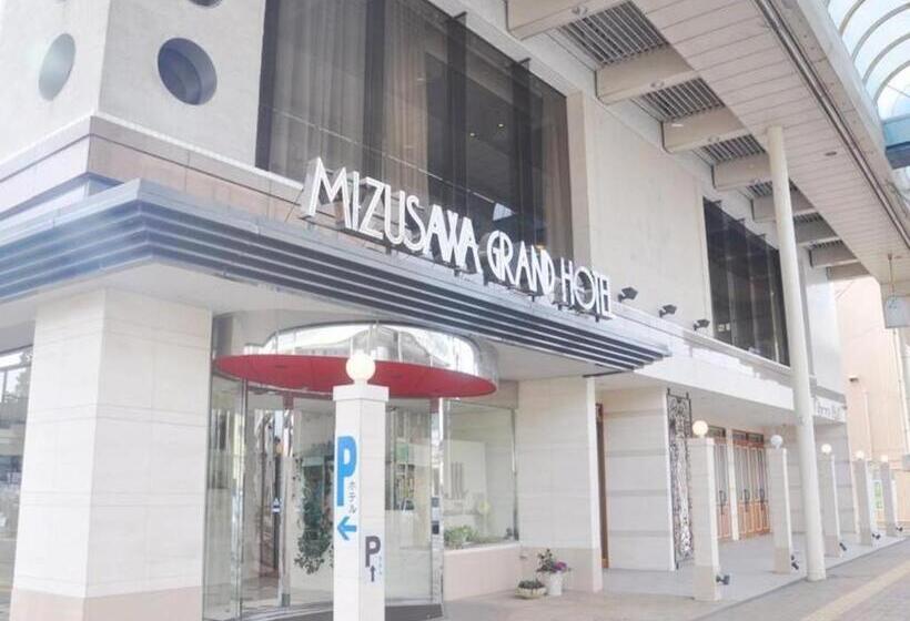 בית מלון כפרי Mizusawa Grand