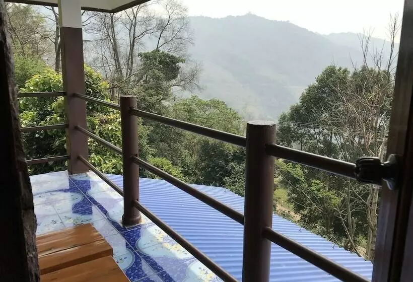 Hotelli Phusawantawansuay Resort