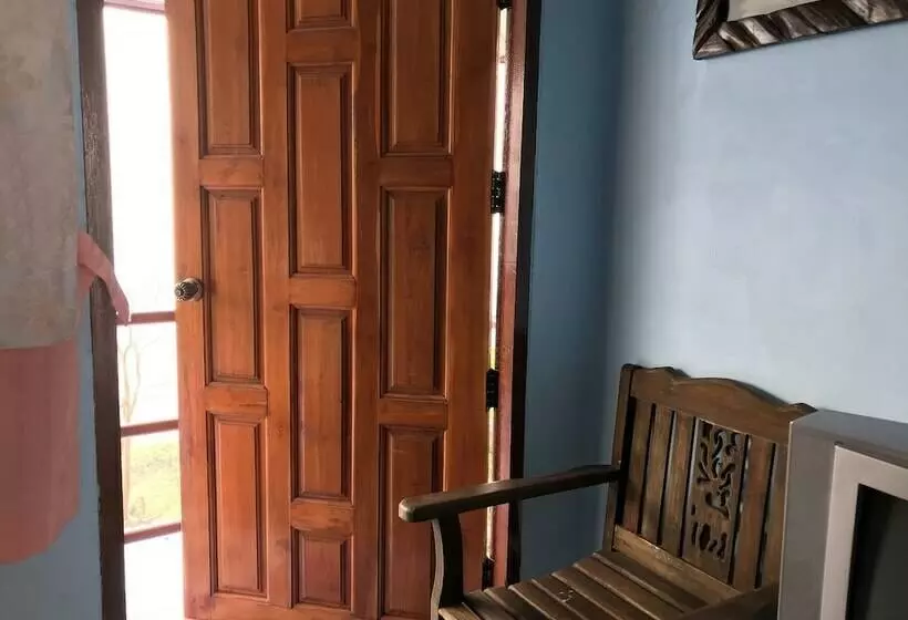 Hotelli Phusawantawansuay Resort