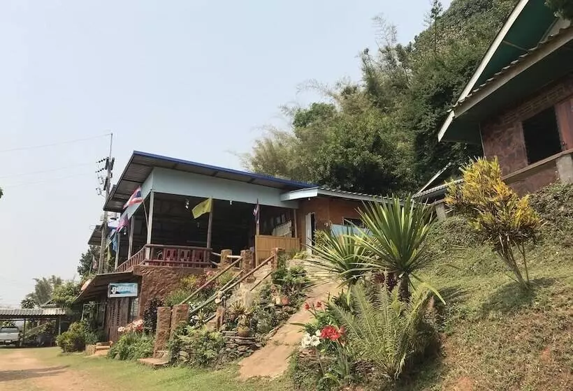 Hotelli Phusawantawansuay Resort