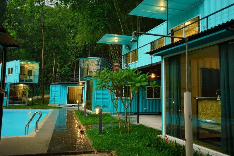 Hotelli Sarang By The Brook