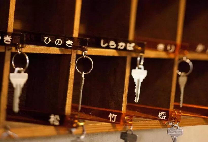 Hotelli Tomiya Ryokan