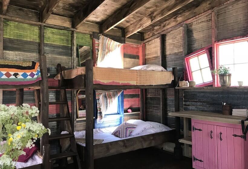 אתר נופש Fide äventyrsby & Camping