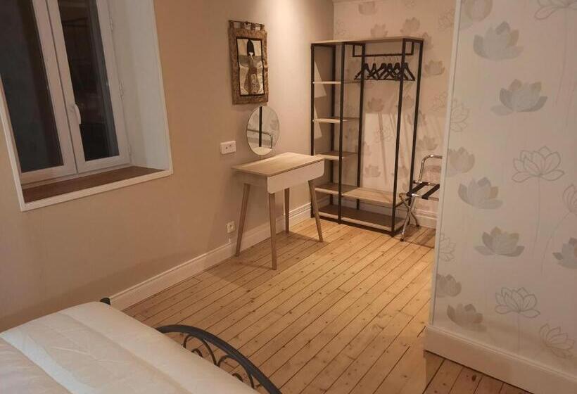 住宿加早餐  Chambre D Hôtes Le Puits Darcy