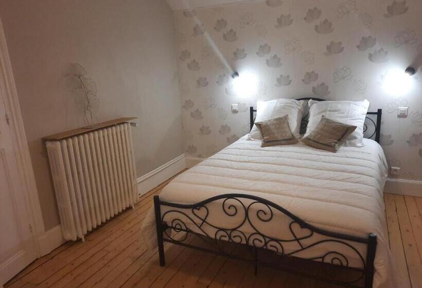 住宿加早餐  Chambre D Hôtes Le Puits Darcy