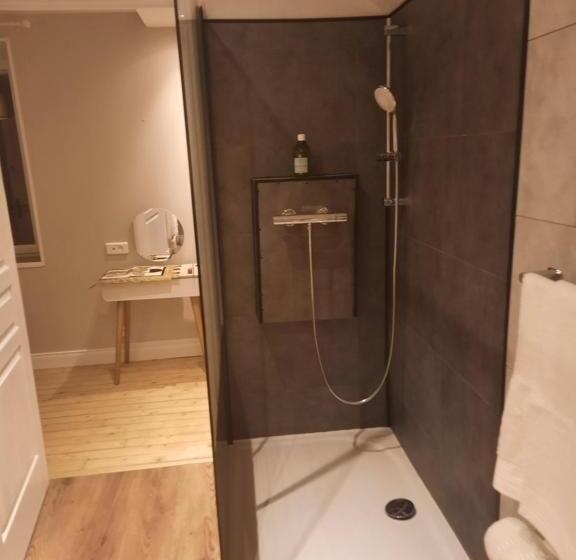 住宿加早餐  Chambre D Hôtes Le Puits Darcy