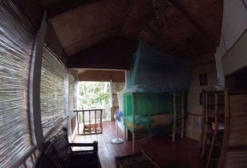 هتل Carabao Backpackers & Guesthouse
