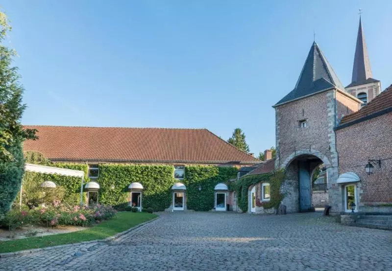 ホテル Logis Hôtel La Gentilhommière