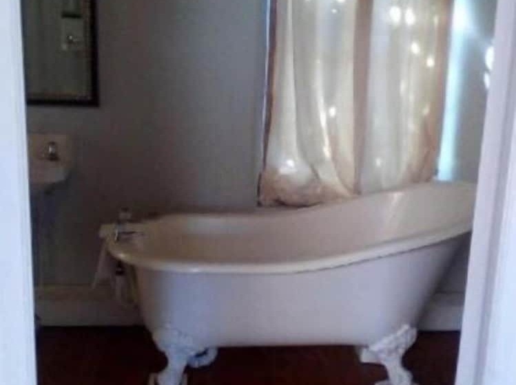 호텔 The Manor House At Knorhoek Estate