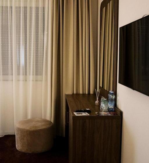 استراحتگاه Mk Premier