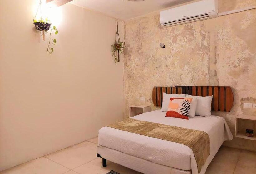 هاستل Valladolid 48 Hotel & Hostal