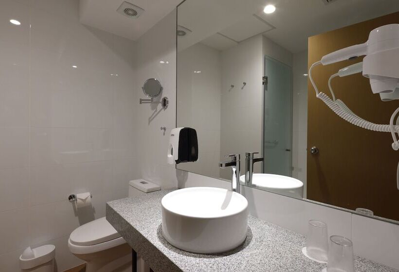 Hotel Casa Andina Standard Benavides