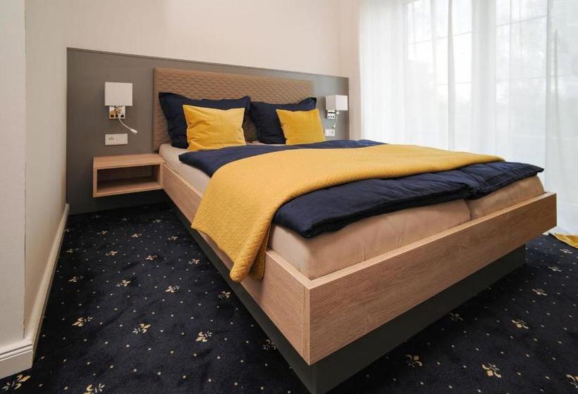 호텔 Gästehaus Weinberge