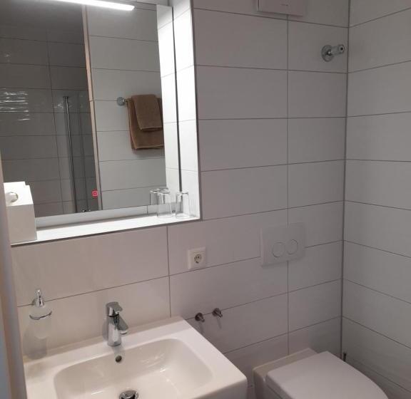 호텔 Gästehaus Weinberge