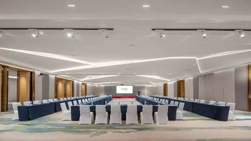 ホテル Holiday Inn Qinhuangdao Haigang